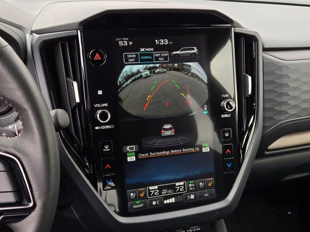 Used 2025 Subaru Forester Touring image 32