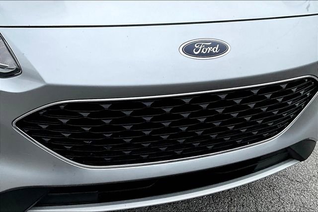 Used 2021 Ford Escape SE image 31