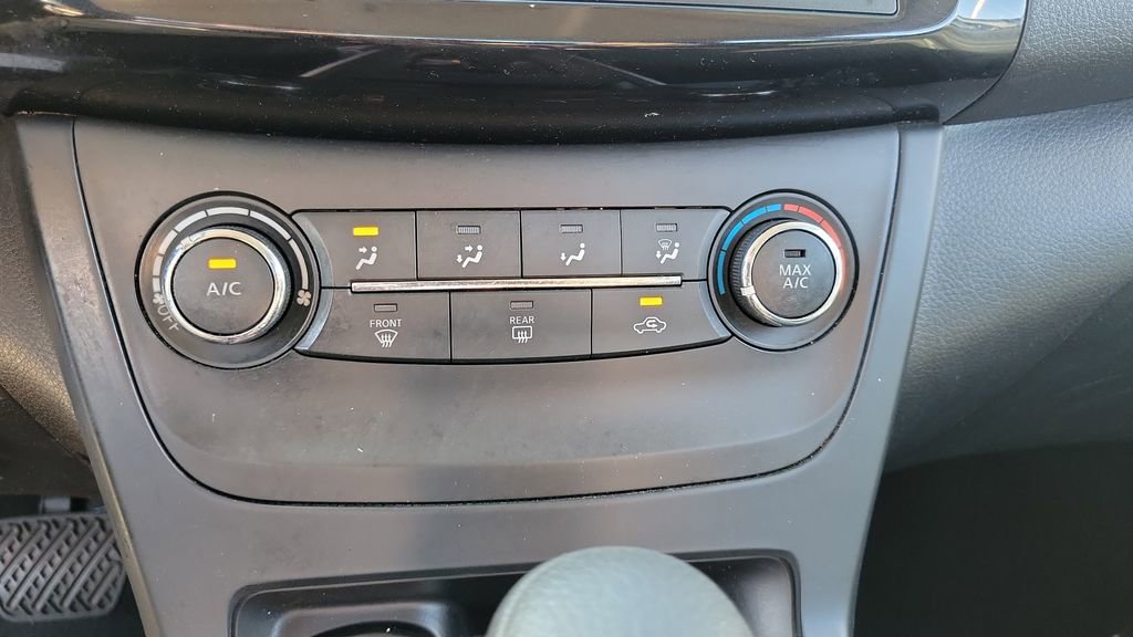 Used 2019 Nissan Sentra S image 22