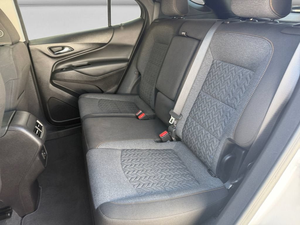 Used 2024 Chevrolet Equinox LT AWD/4WD image 14