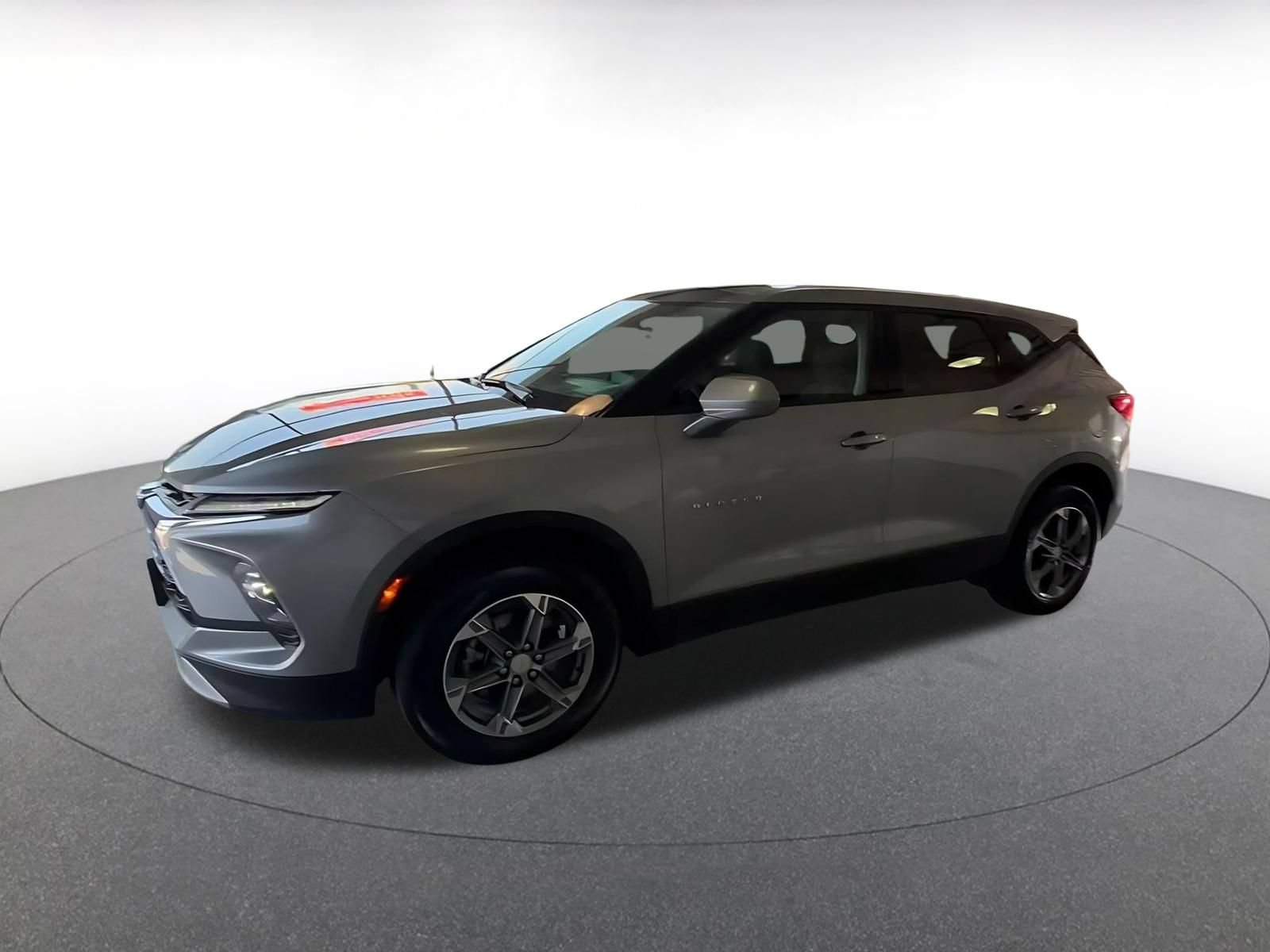 Used 2026 Chevrolet Blazer LT AWD/4WD image 7