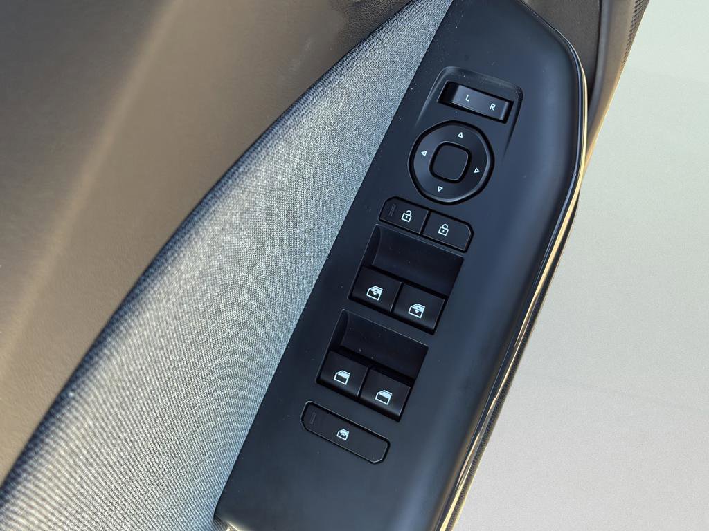 Certified 2025 Kia K4 EX image 21