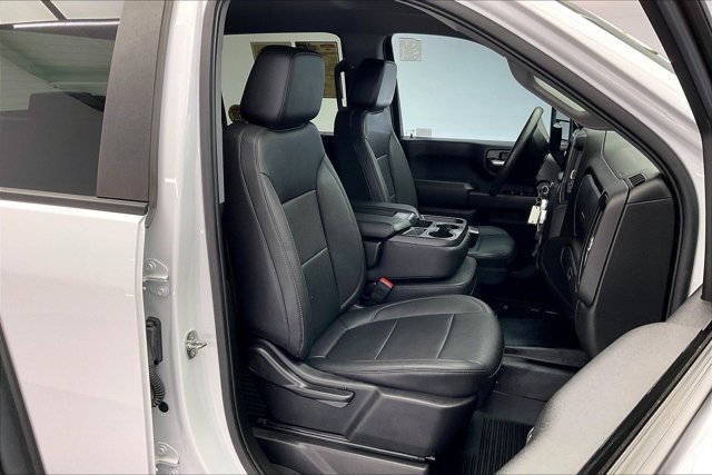 Used 2023 GMC Sierra 2500 Pro w/ Convenience Package image 6