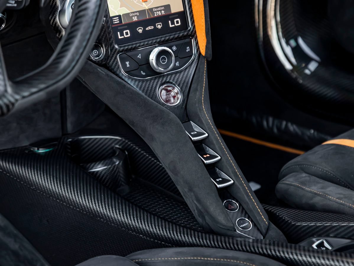Used 2022 McLaren 765LT RWD image 27