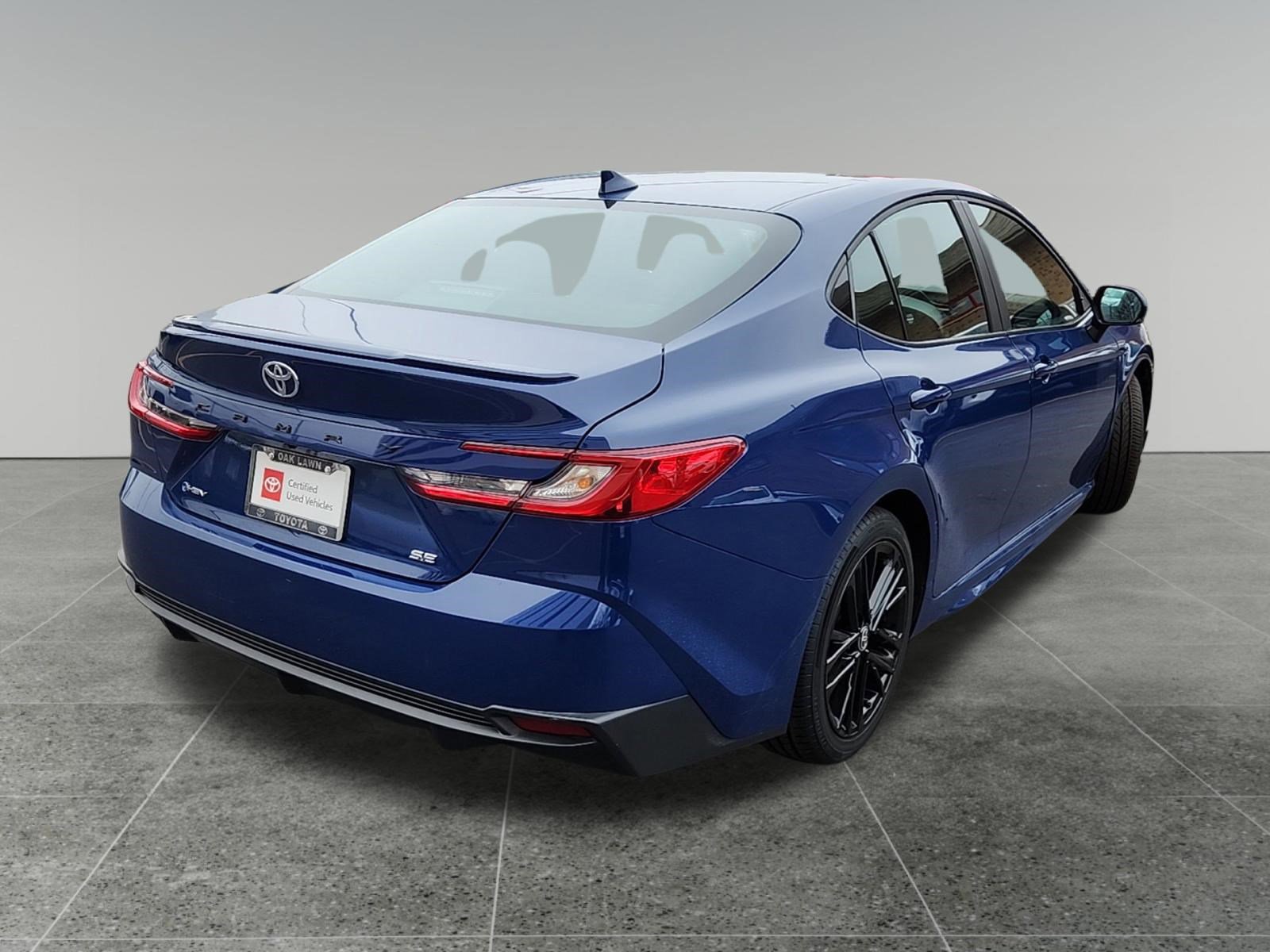 Certified 2025 Toyota Camry SE image 7