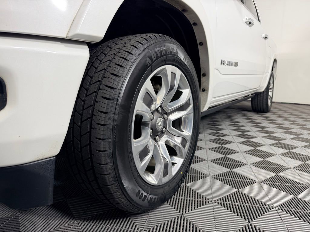 Used 2019 RAM 1500 Limited image 11