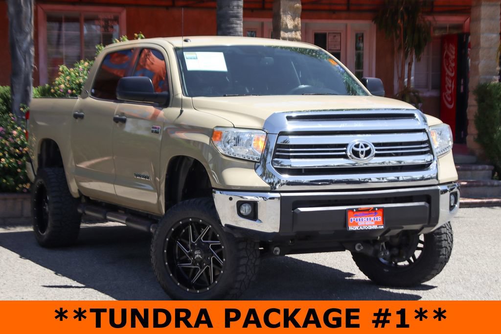 Used 2017 Toyota Tundra SR5 w/ SR5 Upgrade Package RWD image 2