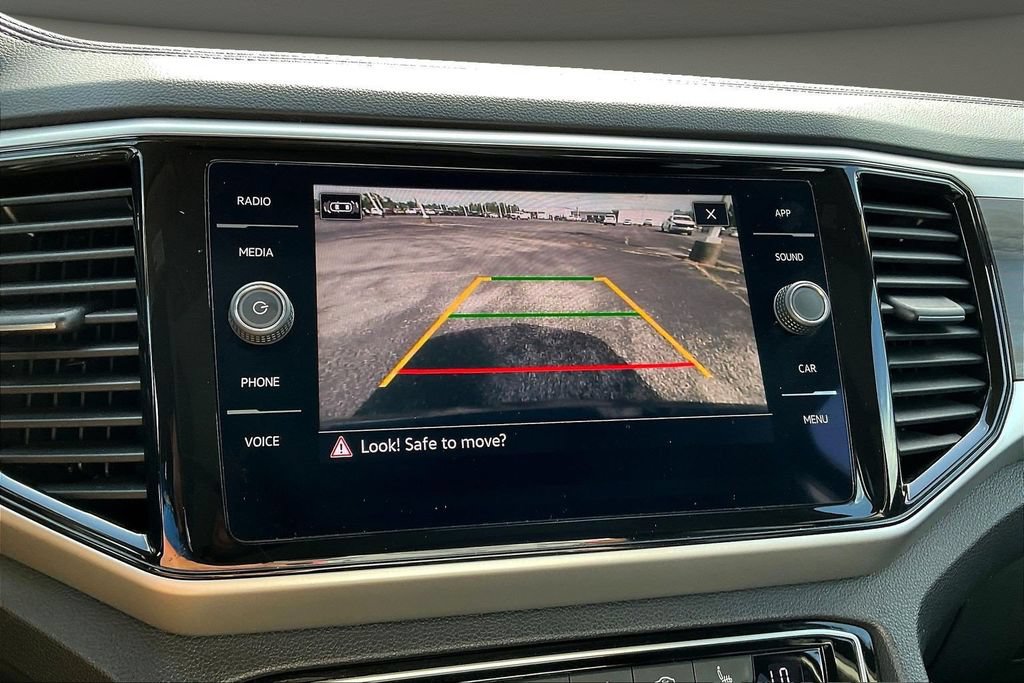 Used 2023 Volkswagen Atlas SE w/ Panoramic Sunroof Package FWD image 18