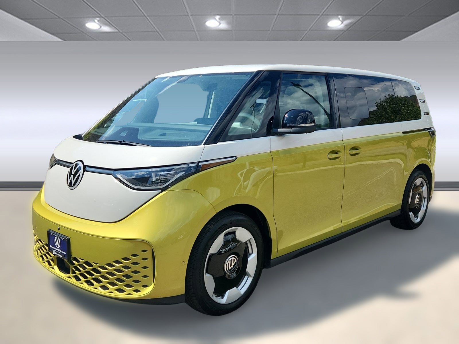 New 2025 Volkswagen ID. Buzz Pro S Plus image 4