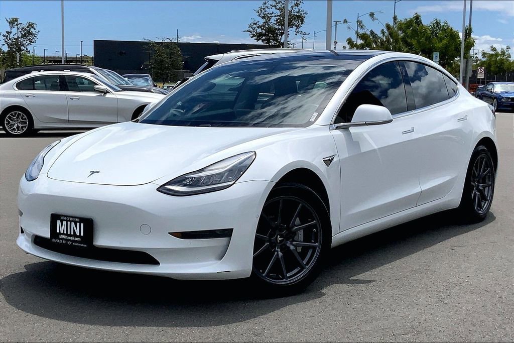 Used 2020 Tesla Model 3 Standard Range Plus RWD image 2