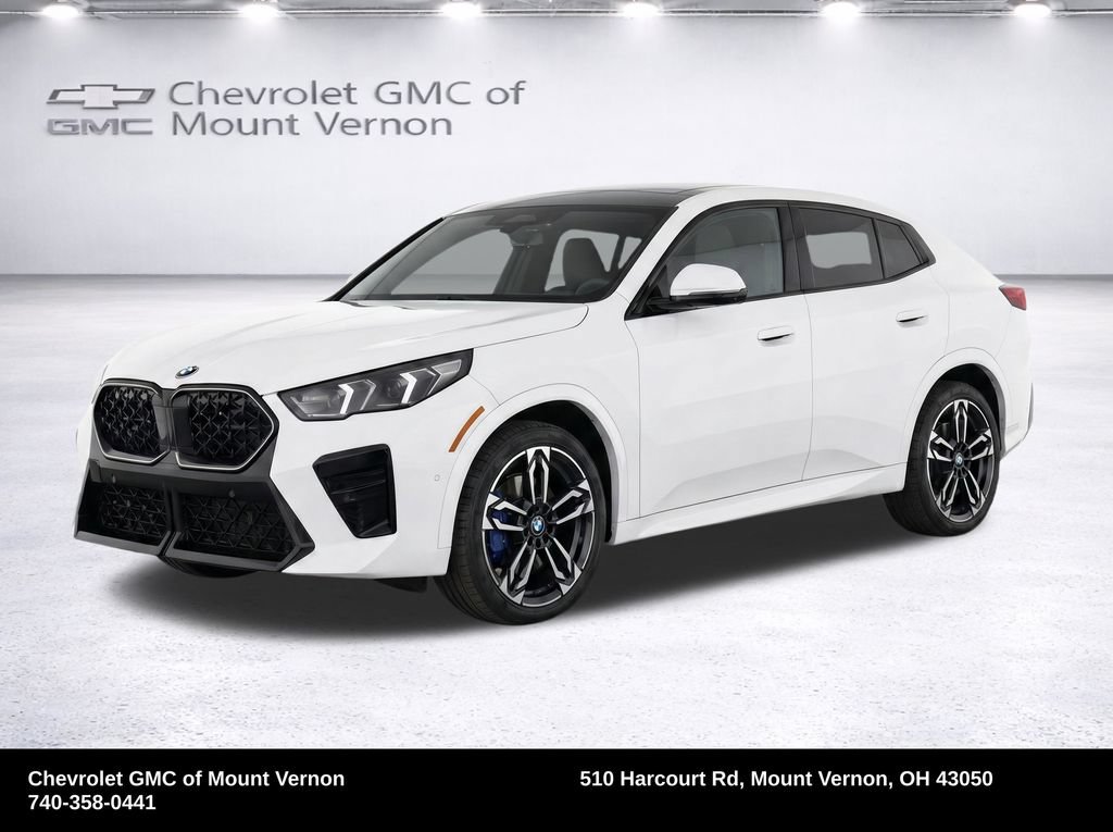 Used 2026 BMW X2 xDrive28i w/ M Sport Package AWD/4WD image 2
