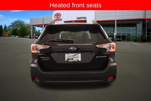 Used 2023 Subaru Outback Premium image 3