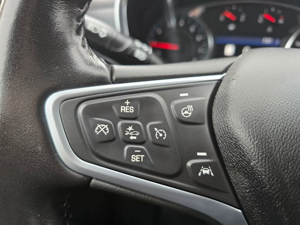 Used 2022 Chevrolet Equinox LT AWD/4WD image 19