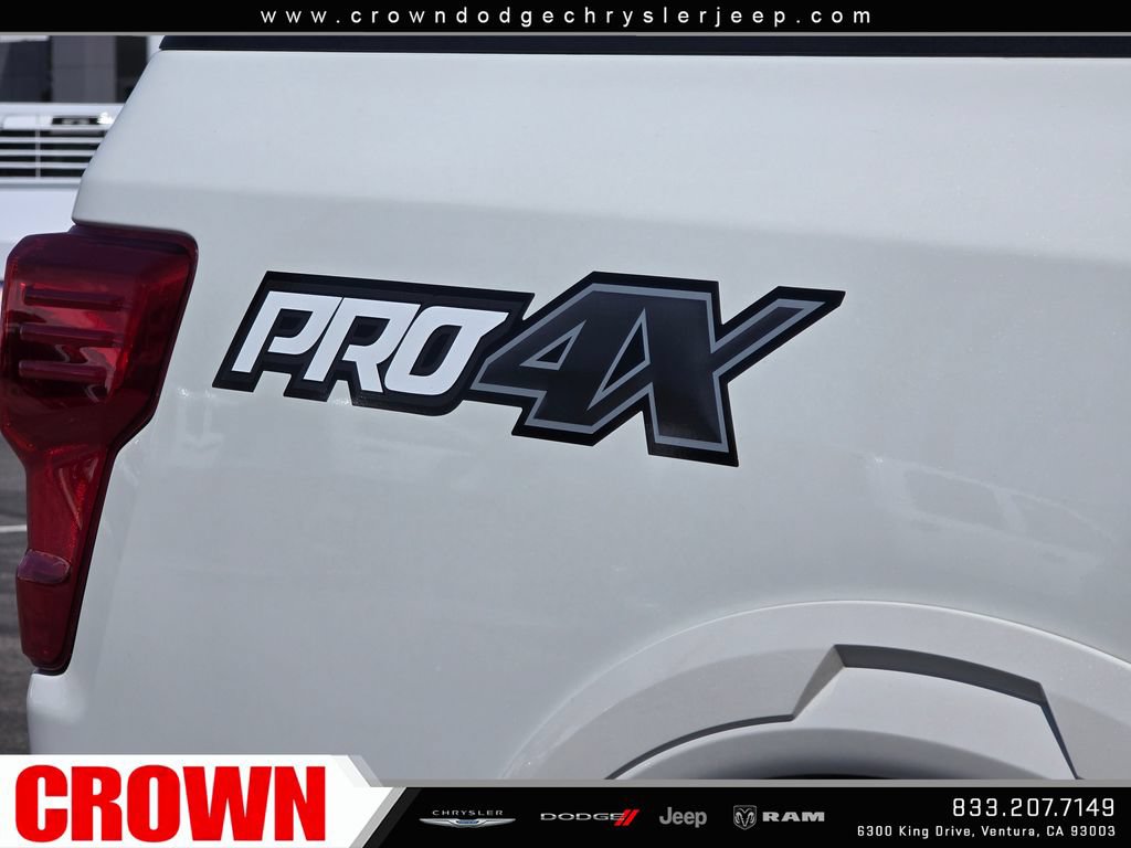 Used 2017 Nissan Titan XD AWD/4WD image 11