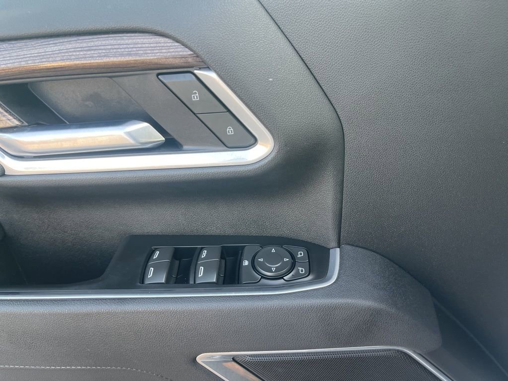 Certified 2025 Chevrolet Silverado 2500 LT w/ Convenience Package image 31