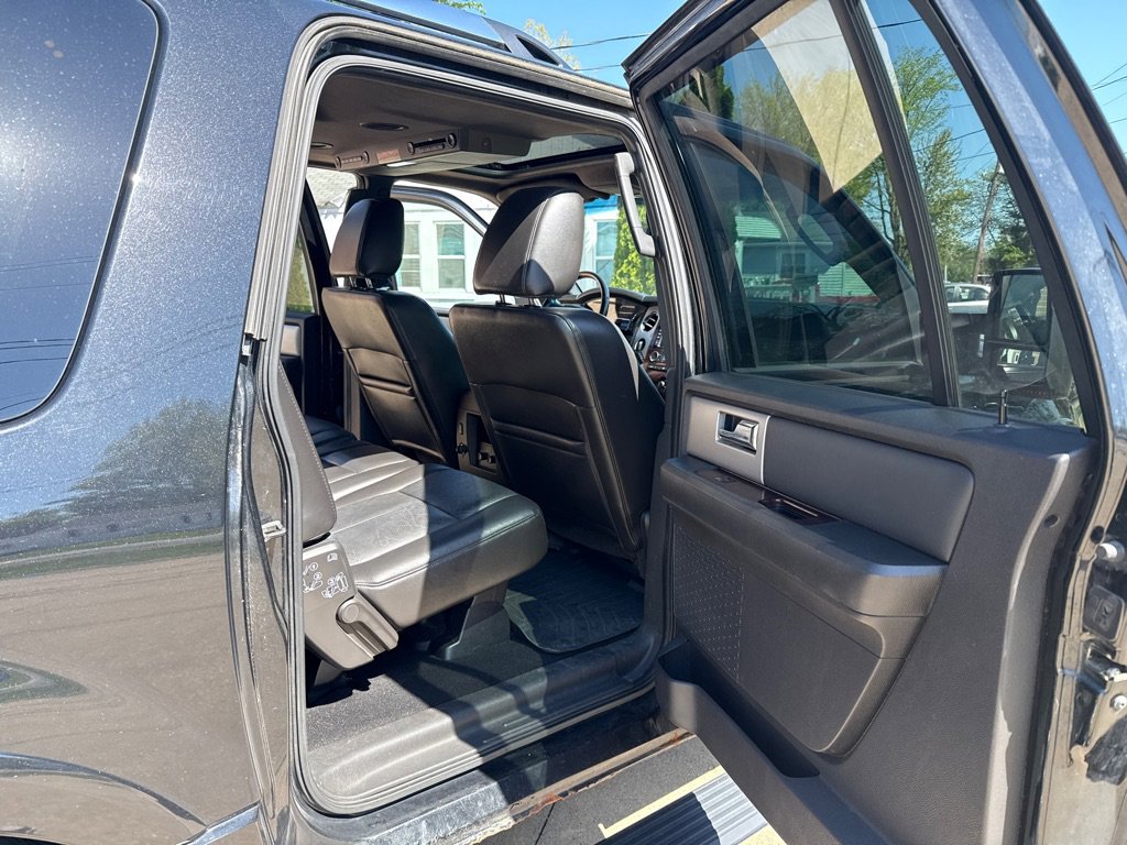 Used 2010 Ford Expedition EL Limited AWD/4WD image 13