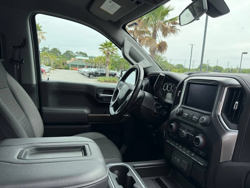 Used 2021 Chevrolet Silverado 1500 RST AWD/4WD image 17