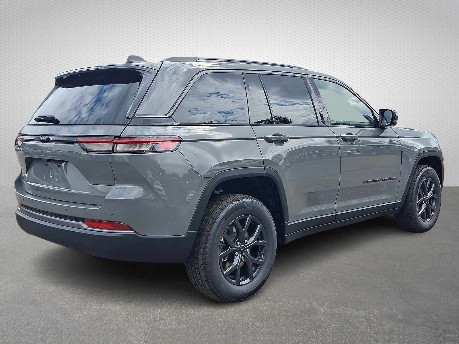 New 2027 Jeep Grand Cherokee 4WD image 4