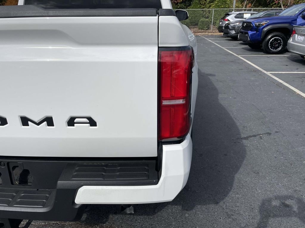 Used 2025 Toyota Tacoma SR5 image 13