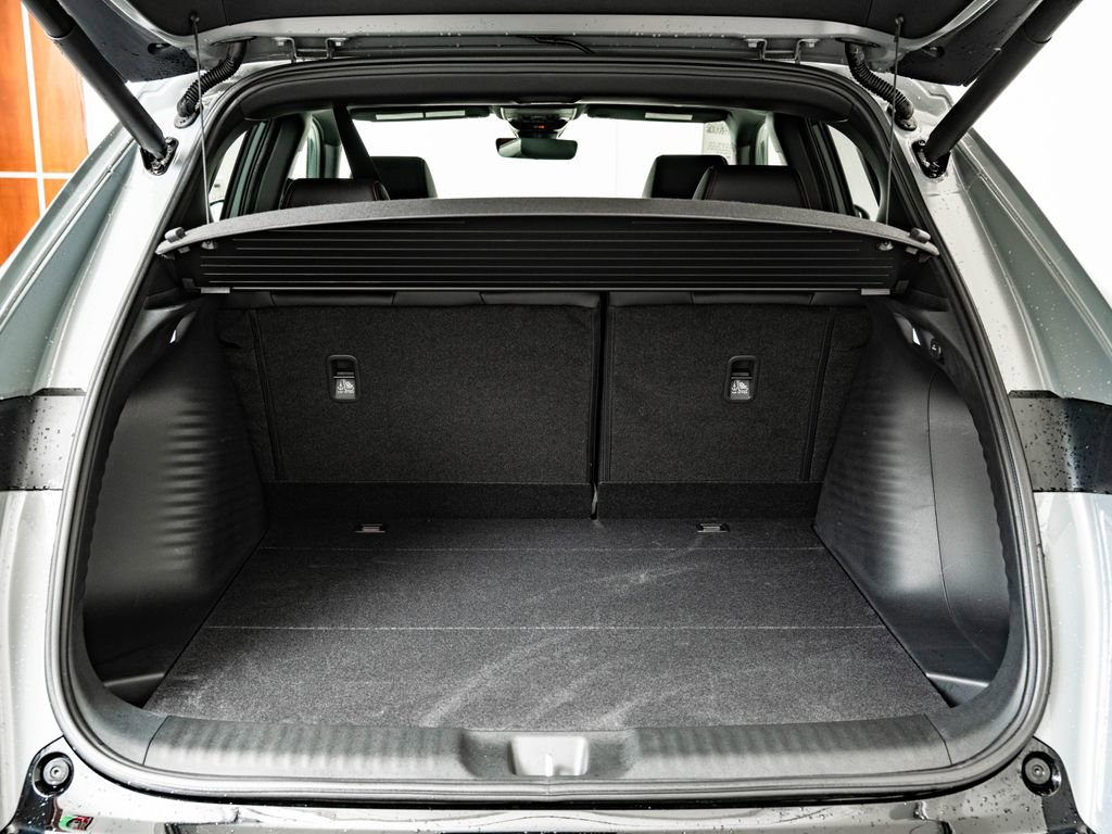 Certified 2025 Acura ADX A-Spec image 21