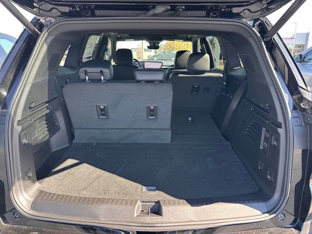 New 2026 Buick Enclave Sport Touring w/ Super Cruise Package image 32