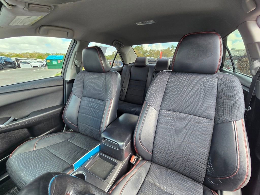 Used 2015 Toyota Camry SE image 25