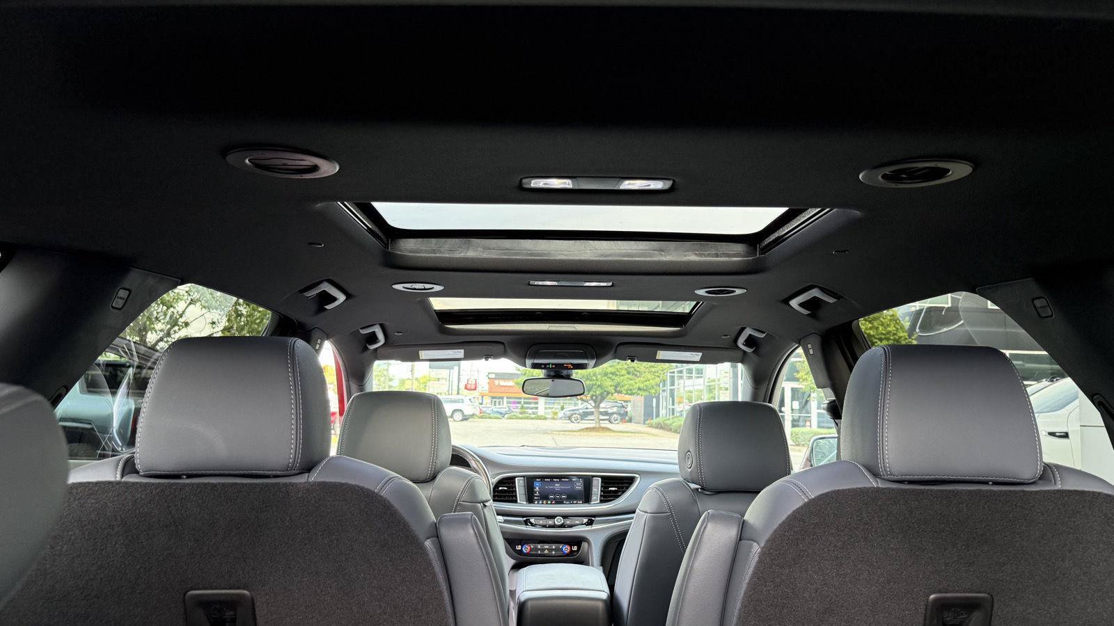 Used 2023 Buick Enclave Essence w/ Experience Buick Package FWD image 29