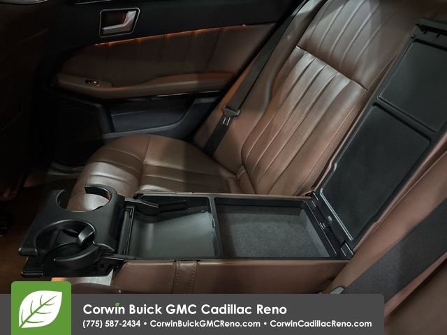 Used 2016 Mercedes-Benz E 400 4MATIC Sedan image 26