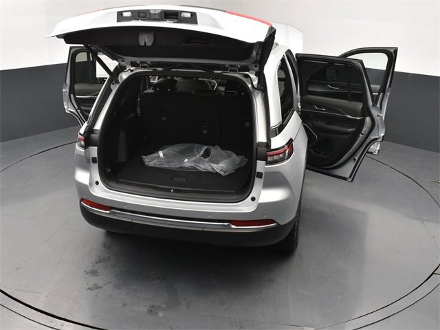 New 2025 Jeep Grand Cherokee Limited 4xe image 29