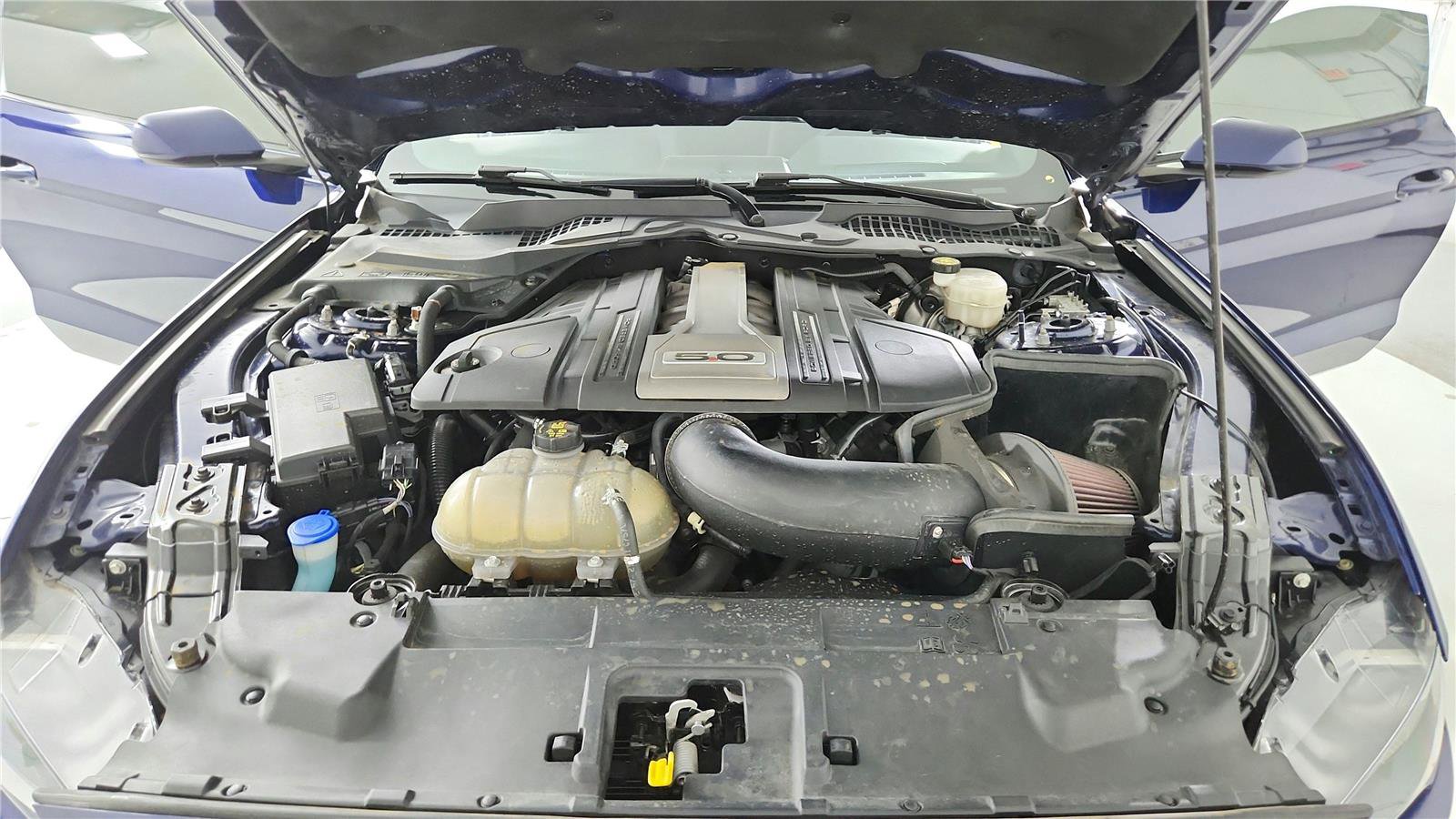 Used 2020 Ford Mustang GT w/ Black Accent Package RWD image 27