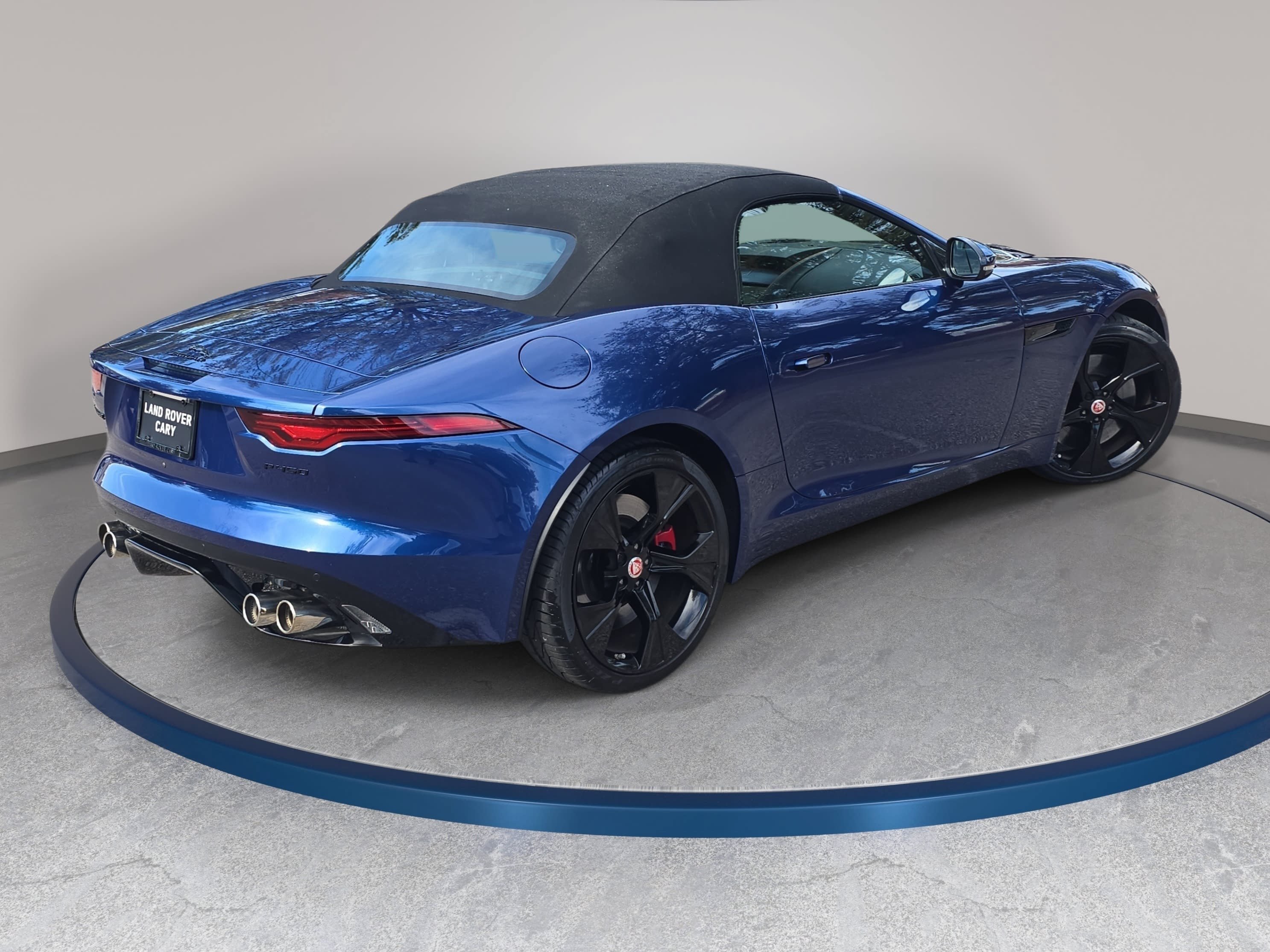 Certified 2023 Jaguar F-TYPE Convertible RWD image 5