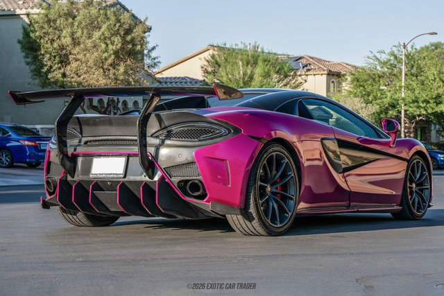 Used 2018 McLaren 570S Spider RWD image 18