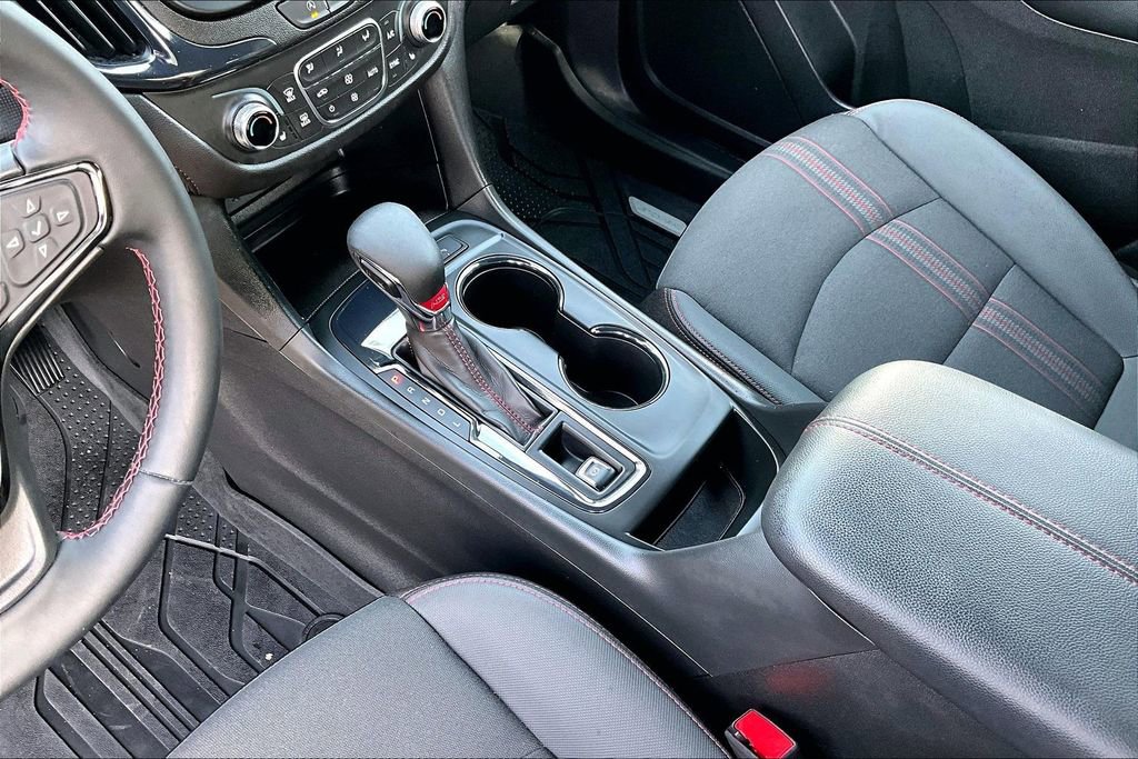 Used 2024 Chevrolet Equinox RS w/ LPO, Floor Liner Package image 15