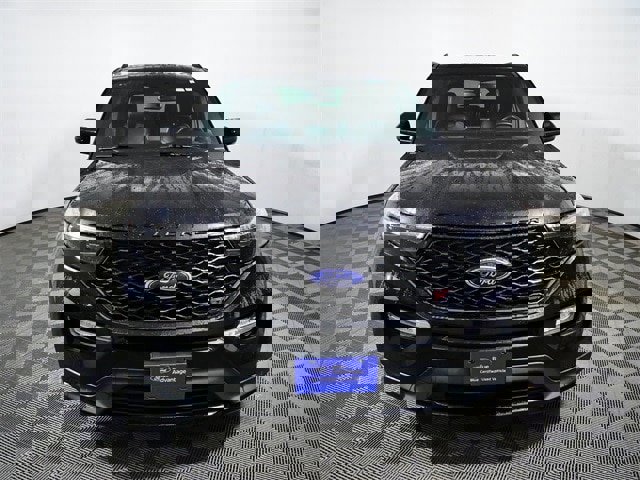 Certified 2023 Ford Explorer ST w/ Technology Package image 3