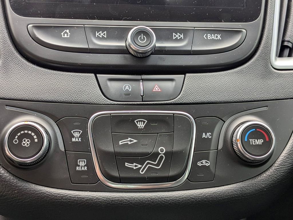 Used 2021 Chevrolet Malibu RS image 19