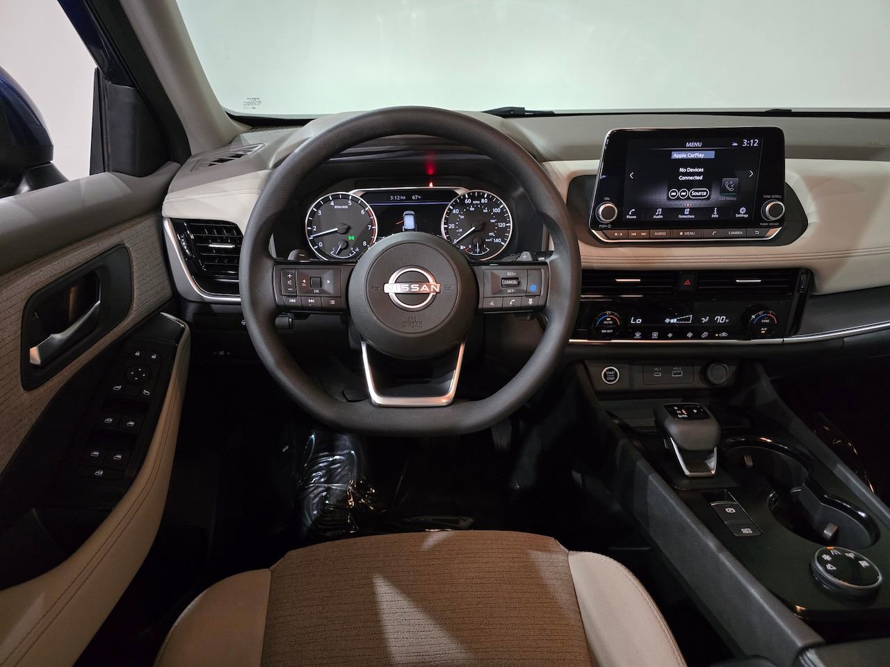 Used 2023 Nissan Rogue SV image 21