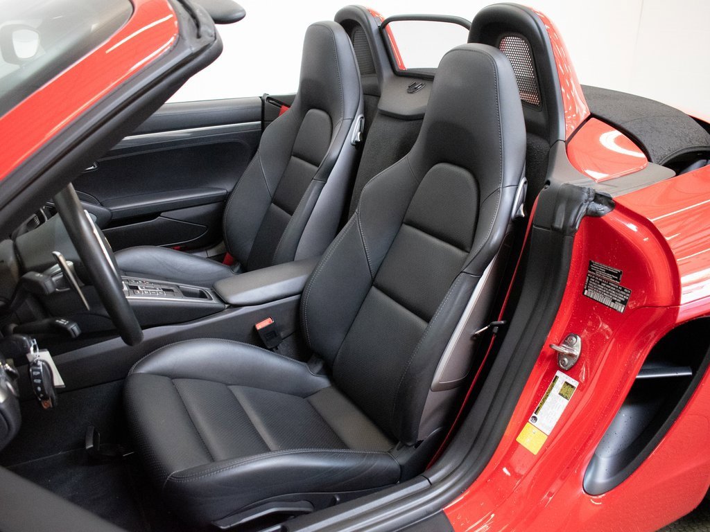 Used 2015 Porsche Boxster GTS image 5