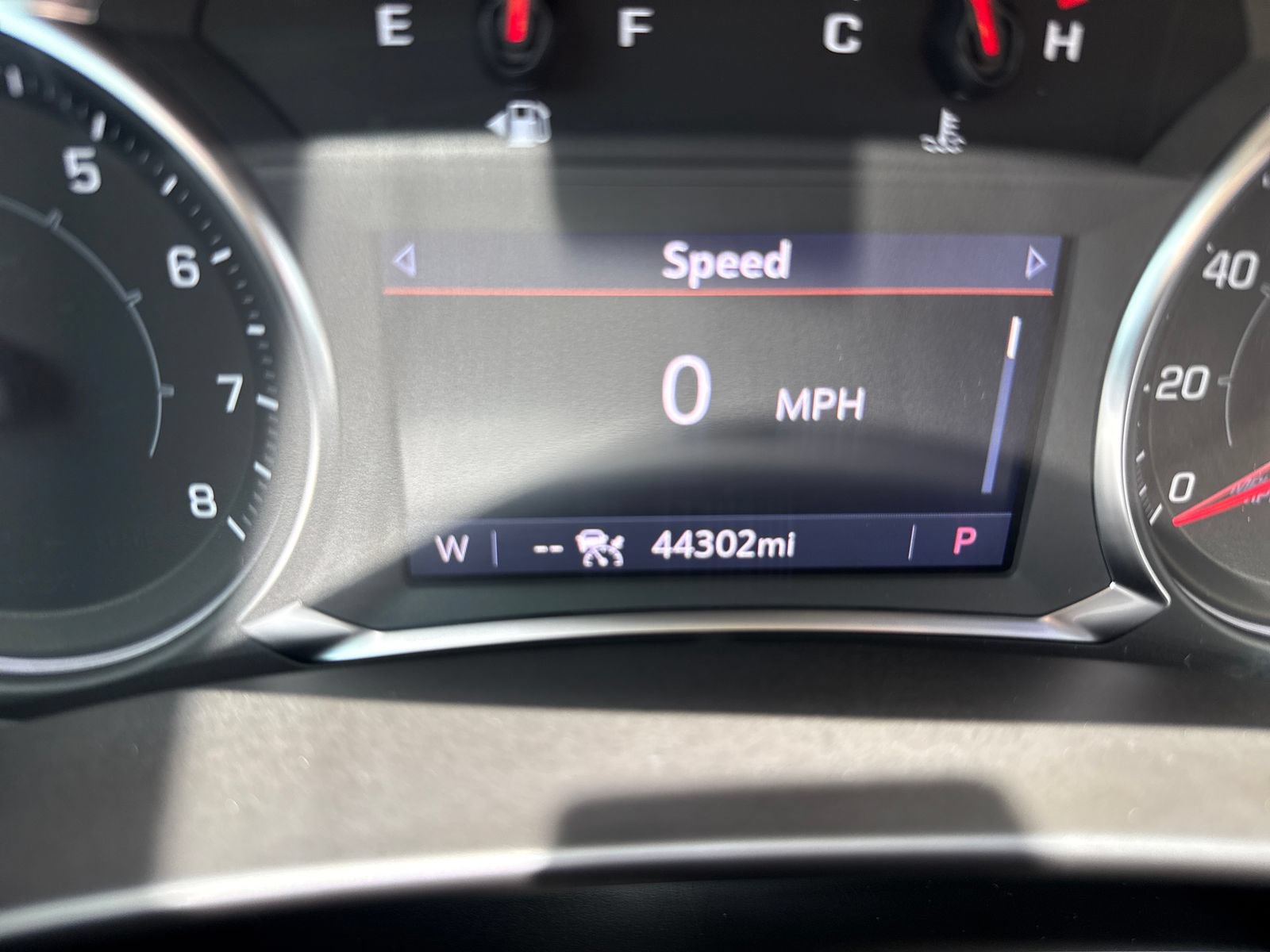 Used 2024 GMC Terrain AT4 AWD/4WD image 25