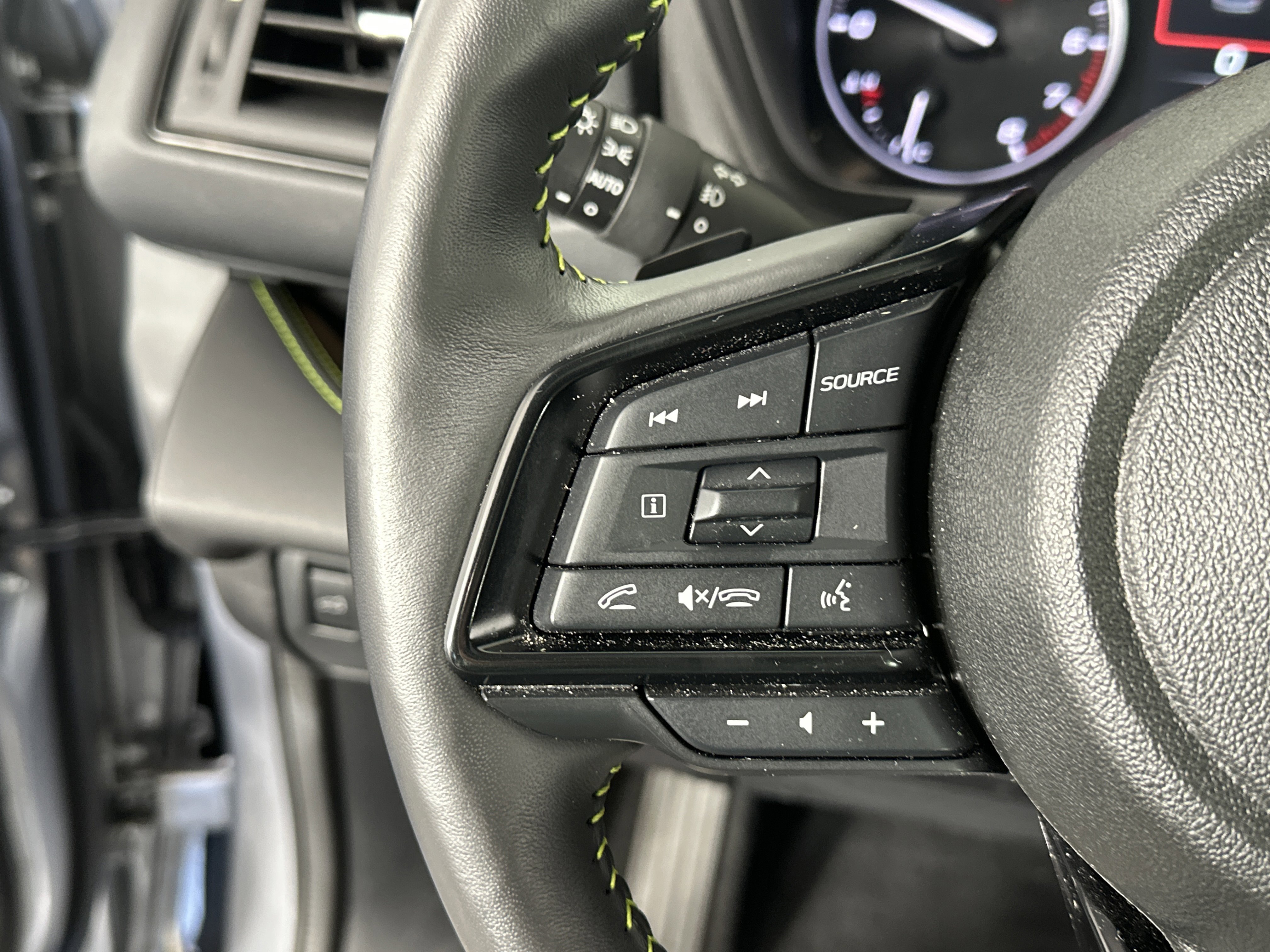 New 2025 Subaru Ascent Bronze Edition w/ Popular Package #2 image 31