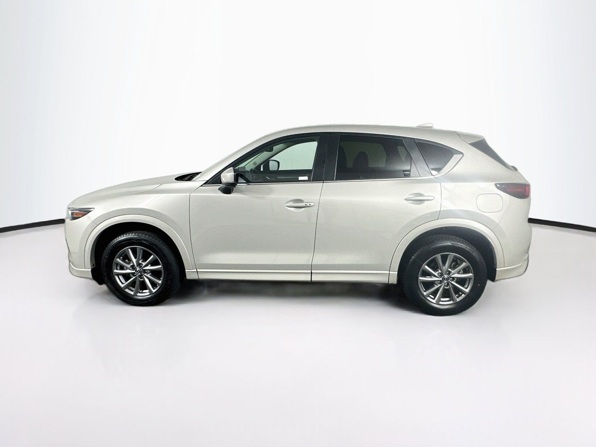 Used 2025 MAZDA CX-5 AWD 2.5 S w/ Preferred Package image 4