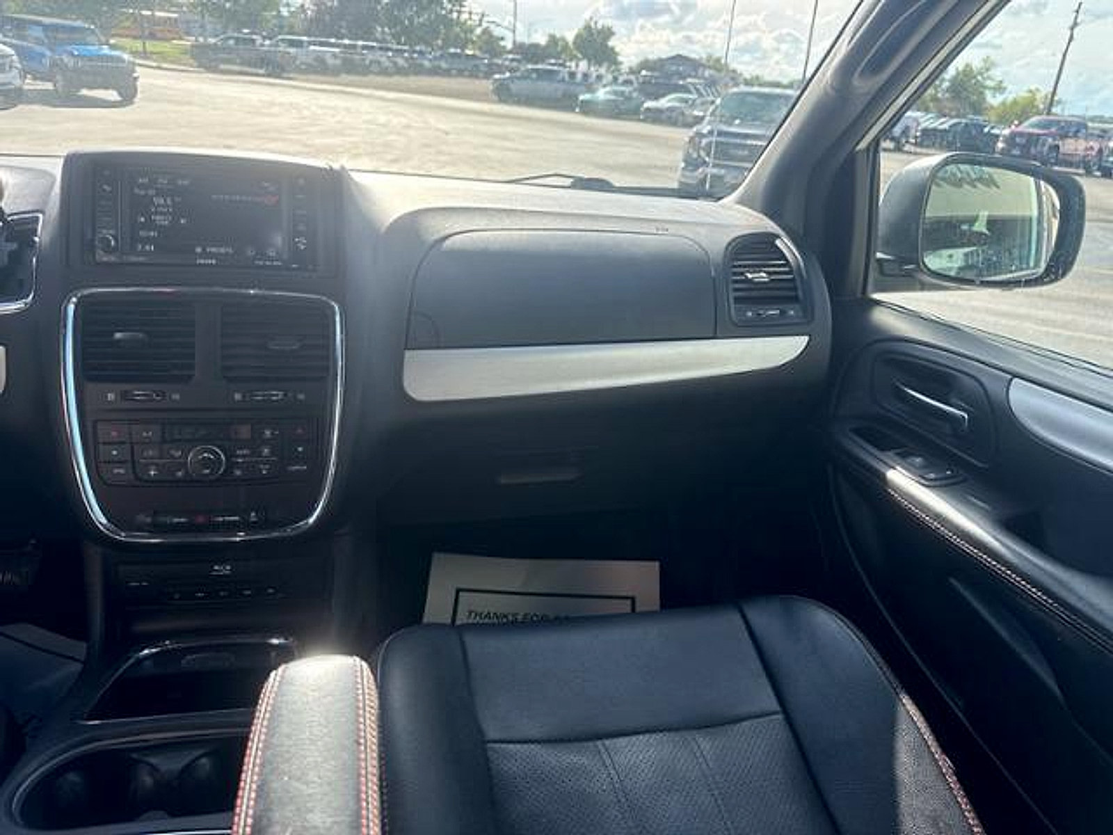 Used 2015 Dodge Grand Caravan R/T w/ Safety Sphere Group FWD image 14