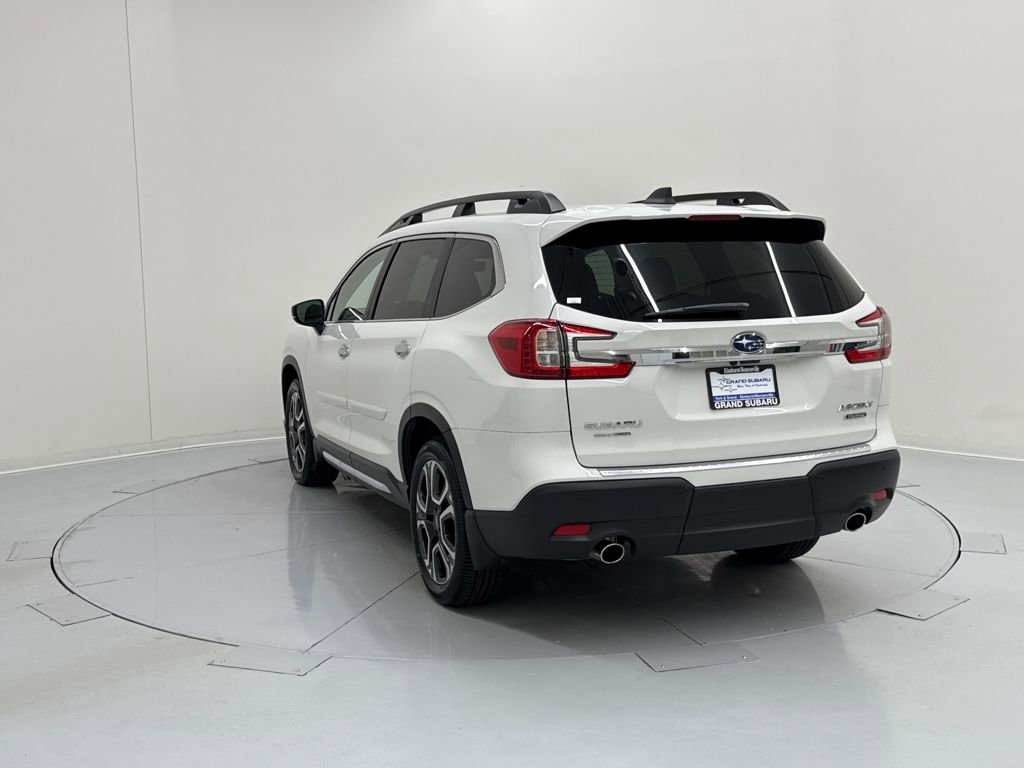 Certified 2025 Subaru Ascent Touring image 3