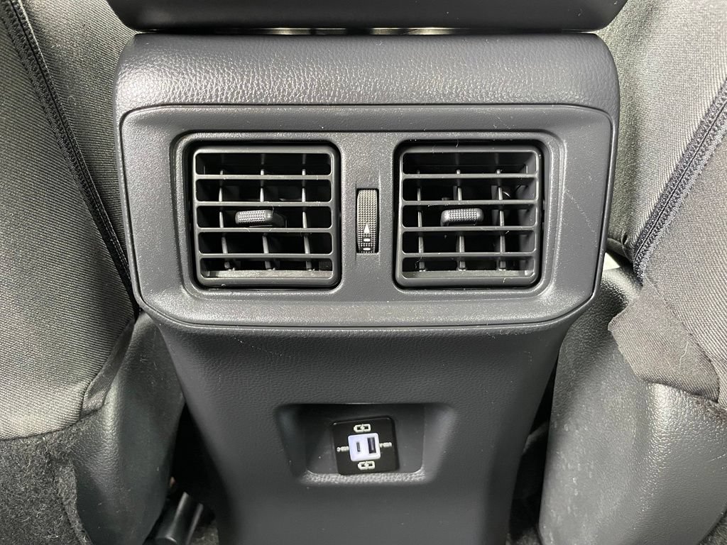 Used 2025 Toyota RAV4 LE FWD image 29