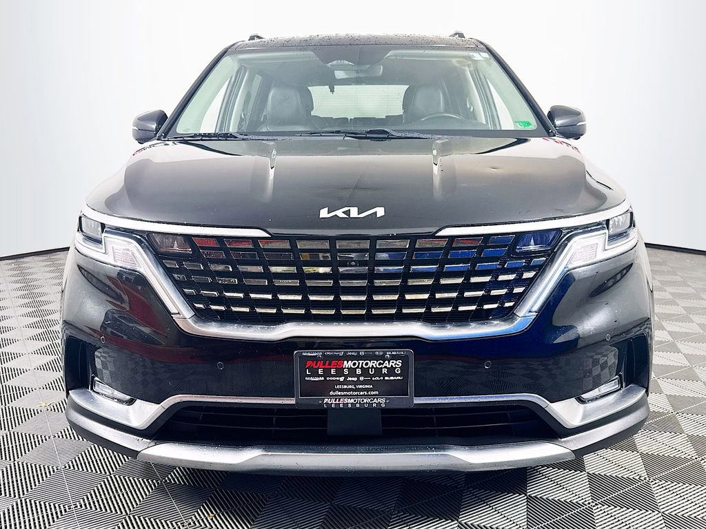 Used 2022 Kia Carnival SX image 2