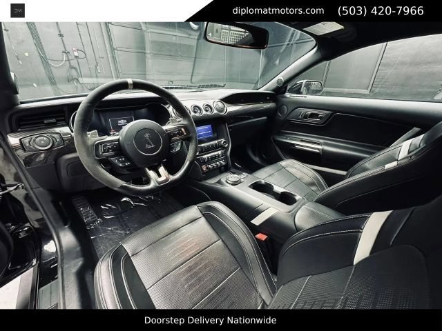 Used 2022 Ford Mustang Shelby GT500 w/ Technology Package RWD image 17