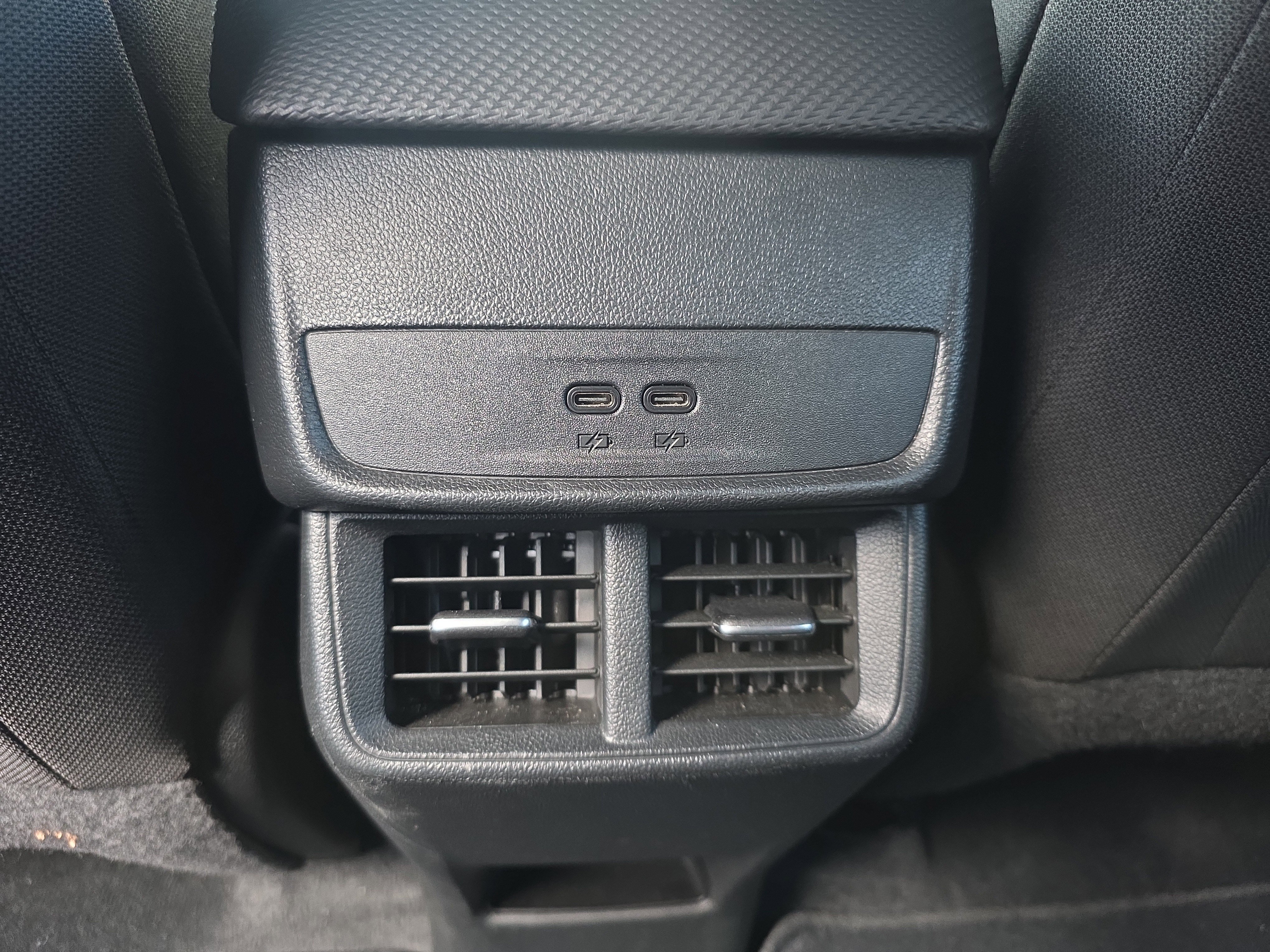 Used 2025 Chevrolet Equinox LT image 15