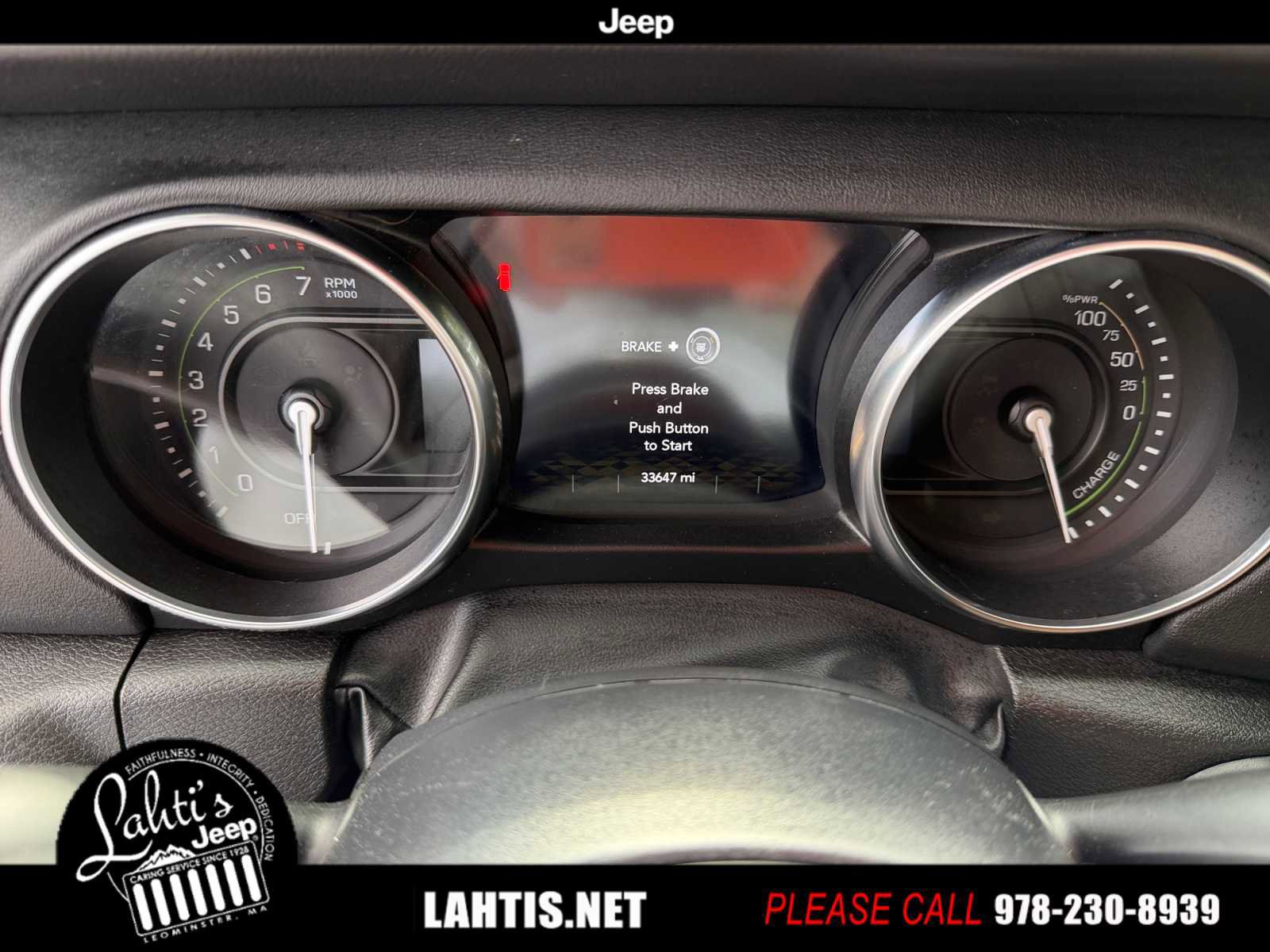 Used 2022 Jeep Wrangler Unlimited Sahara w/ Cold Weather Group image 12