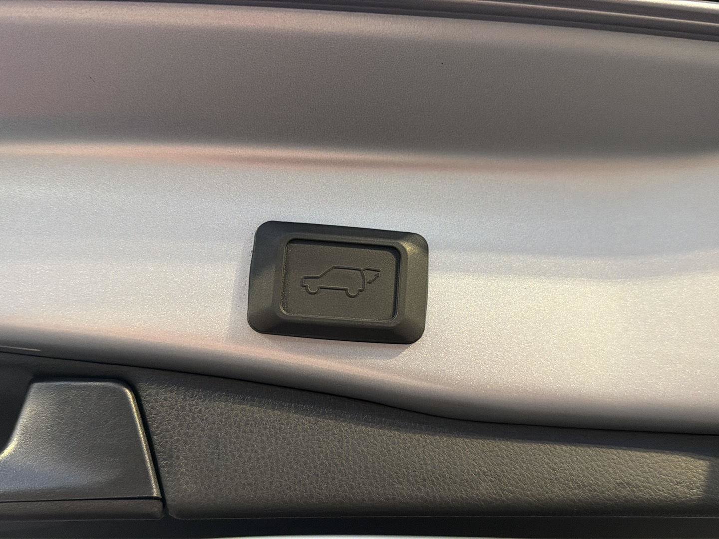 Certified 2023 Toyota RAV4 XLE Premium FWD image 36