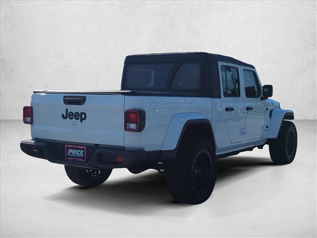 Used 2023 Jeep Gladiator Sport image 5