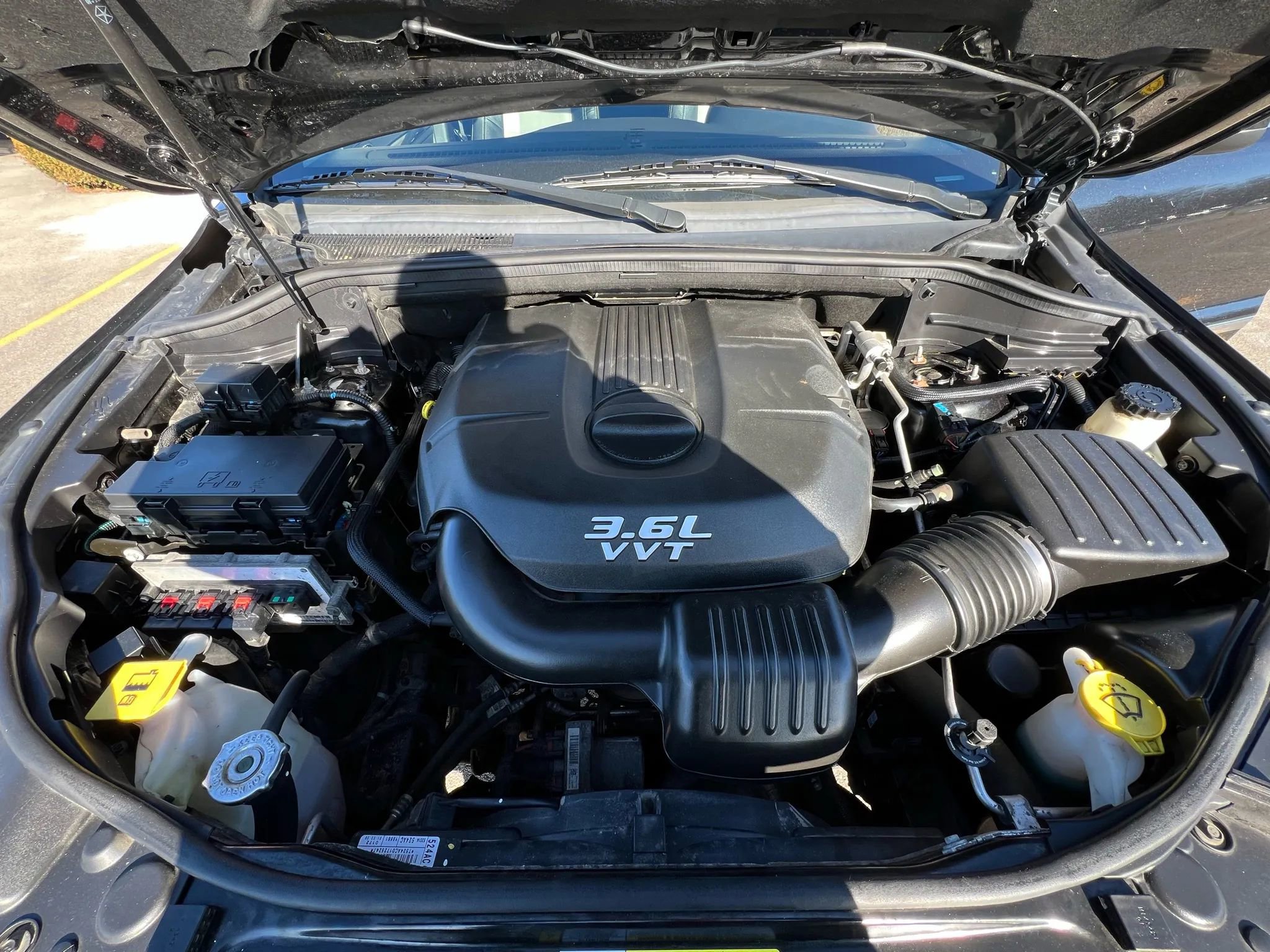 Used 2012 Jeep Grand Cherokee Laredo w/ Laredo E Group image 31